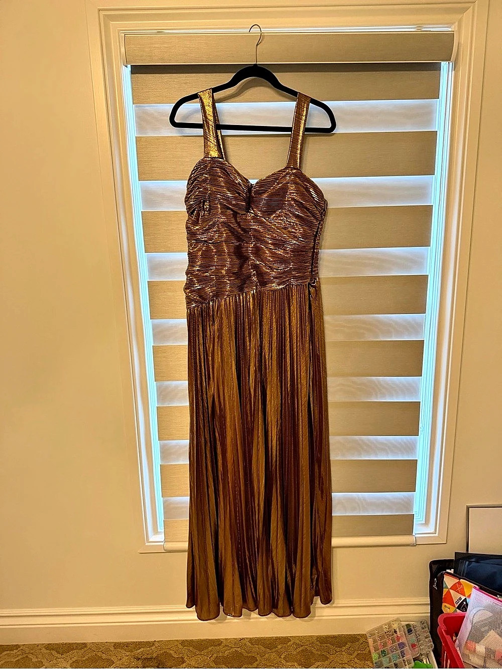 Retrofête Saba Dress Metallic Maxi Dress Brown & Gold